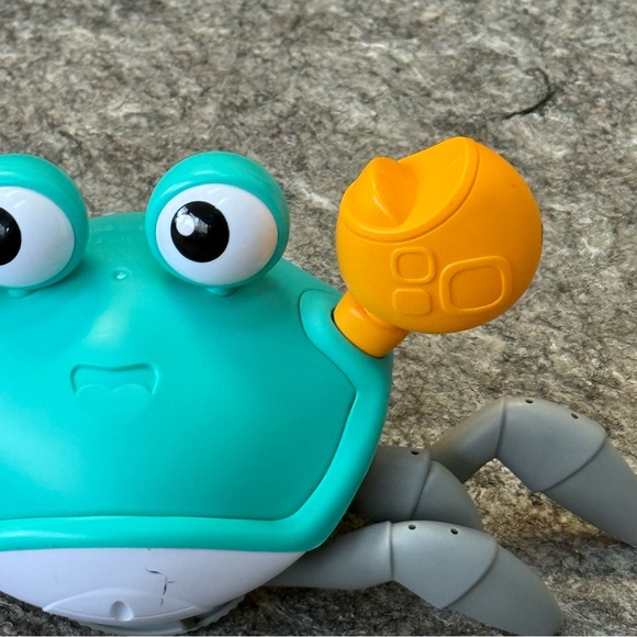 Crawling Crab Learning Toy - Picture 4 of 5